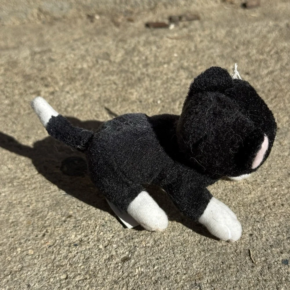 Retro 2008‎ McDonald's Happy Meal Toy FurReal Friends Black & White Cat Plush